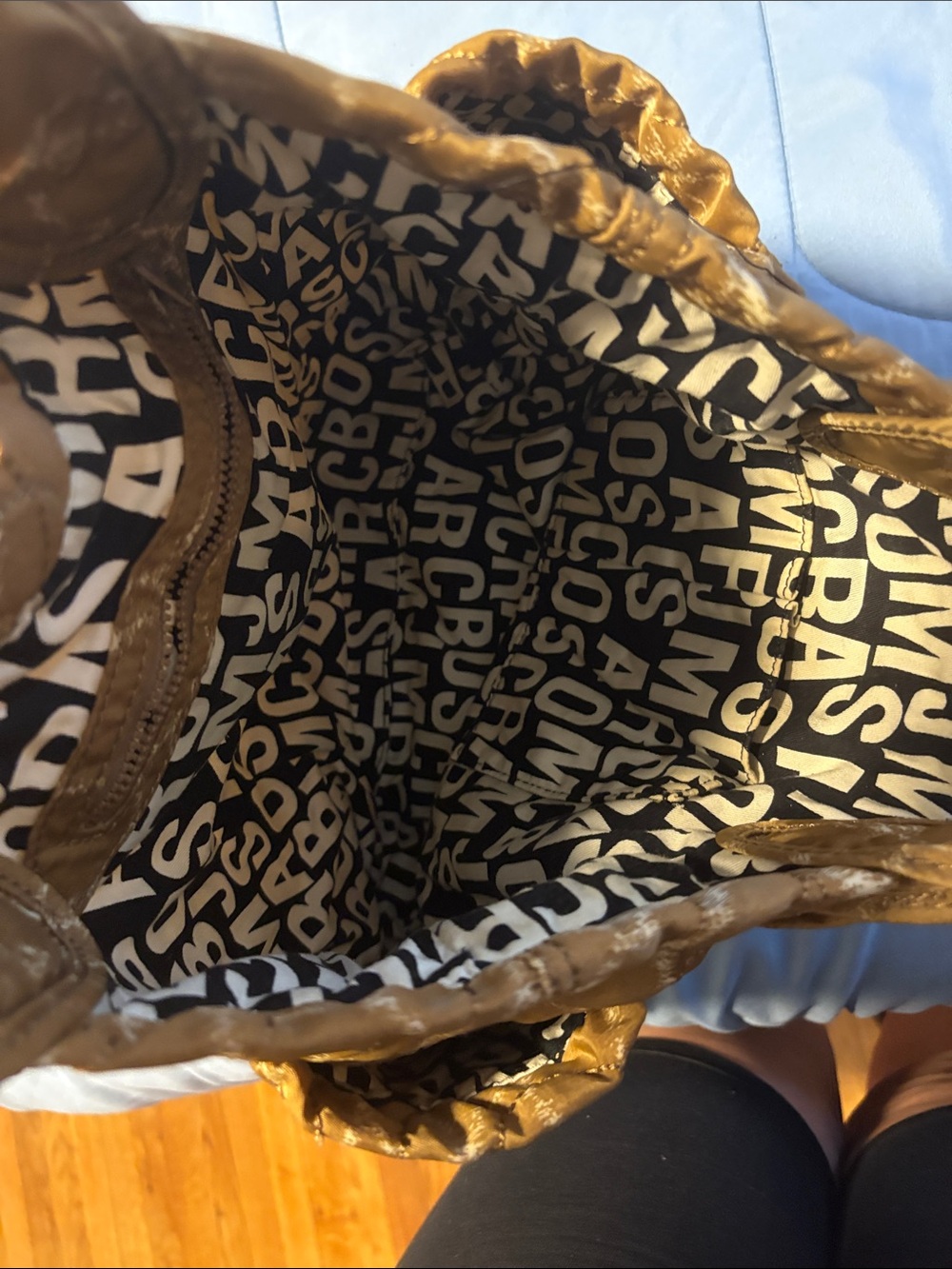 MARC JACOBS Gold Quilted Tote Bag - Picture 3 of 3